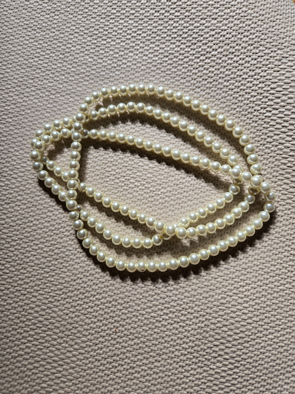 Cream Faux Pearl Rope Necklace 🤍